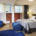 Hotel Petaeys 4*