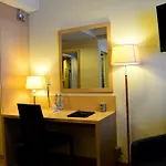Petaeys 4* Tyrväntö