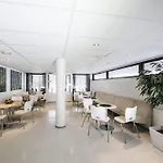 Hotel Petaeys Tyrväntö